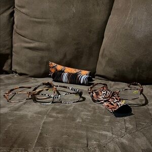 Stylish animal print Patterned reading Glasses with Cases